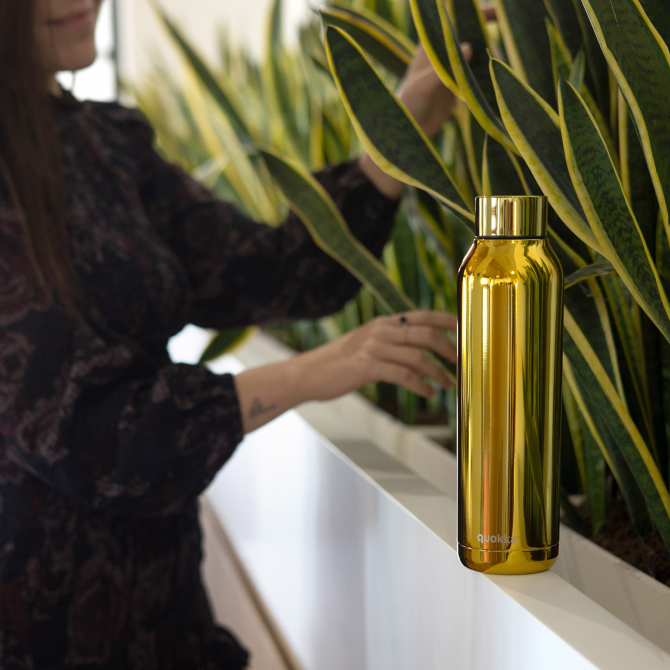 QUOKKA THERMAL SS BOTTLE SOLID SLEEK GOLD 630 ML