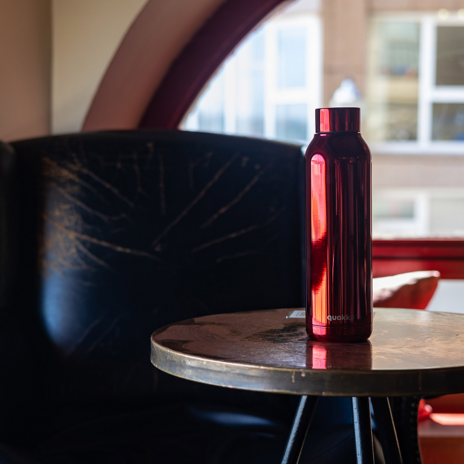 QUOKKA THERMAL SS BOTTLE SOLID SLEEK RUBY 630 ML