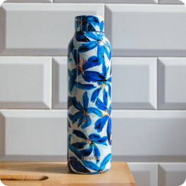 QUOKKA THERMAL SS BOTTLE SOLID BLUE HIBISCUS 630 ML