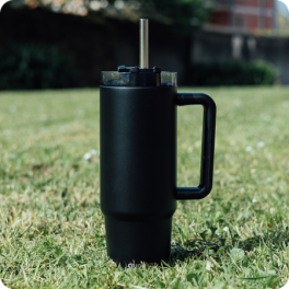 QUOKKA THERMAL SS MUG STREAM BLACK 950 ML
